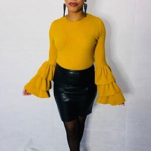 Mustard colors sweater
